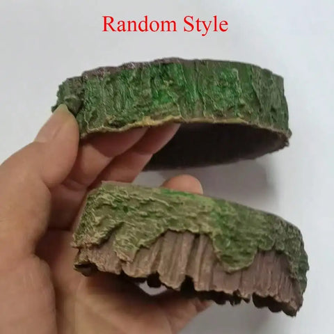 Transform Your Reptile's Habitat with Our Tree Stump Shaped Food and Water Bowl - Perfect for Lizards and Snakes!