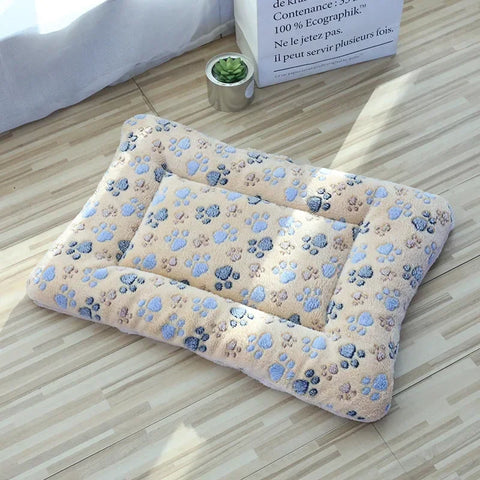 Cozy Double-Sided Pet Mat for Cats and Small Dogs - Soft Plush Sleeping Pad and Travel Blanket
