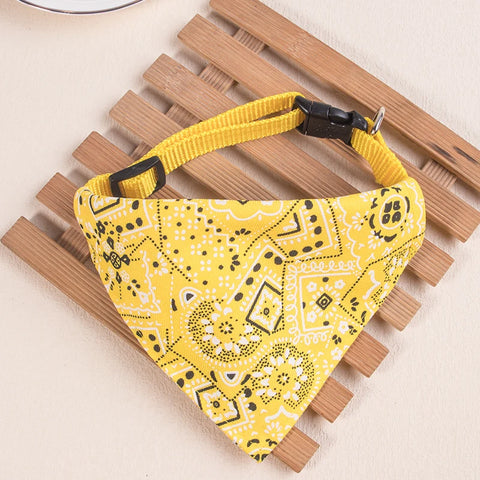 Stylish Adjustable Scarf Bandana Collar for Small Dogs and Cats - Perfect for Fashionable Pets!