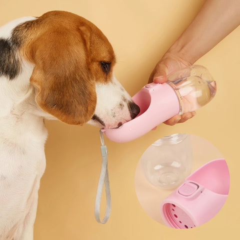 Ultimate Portable Dog Water Bottle - Leakproof Feeder for Outdoor Adventures with Your Furry Friends!